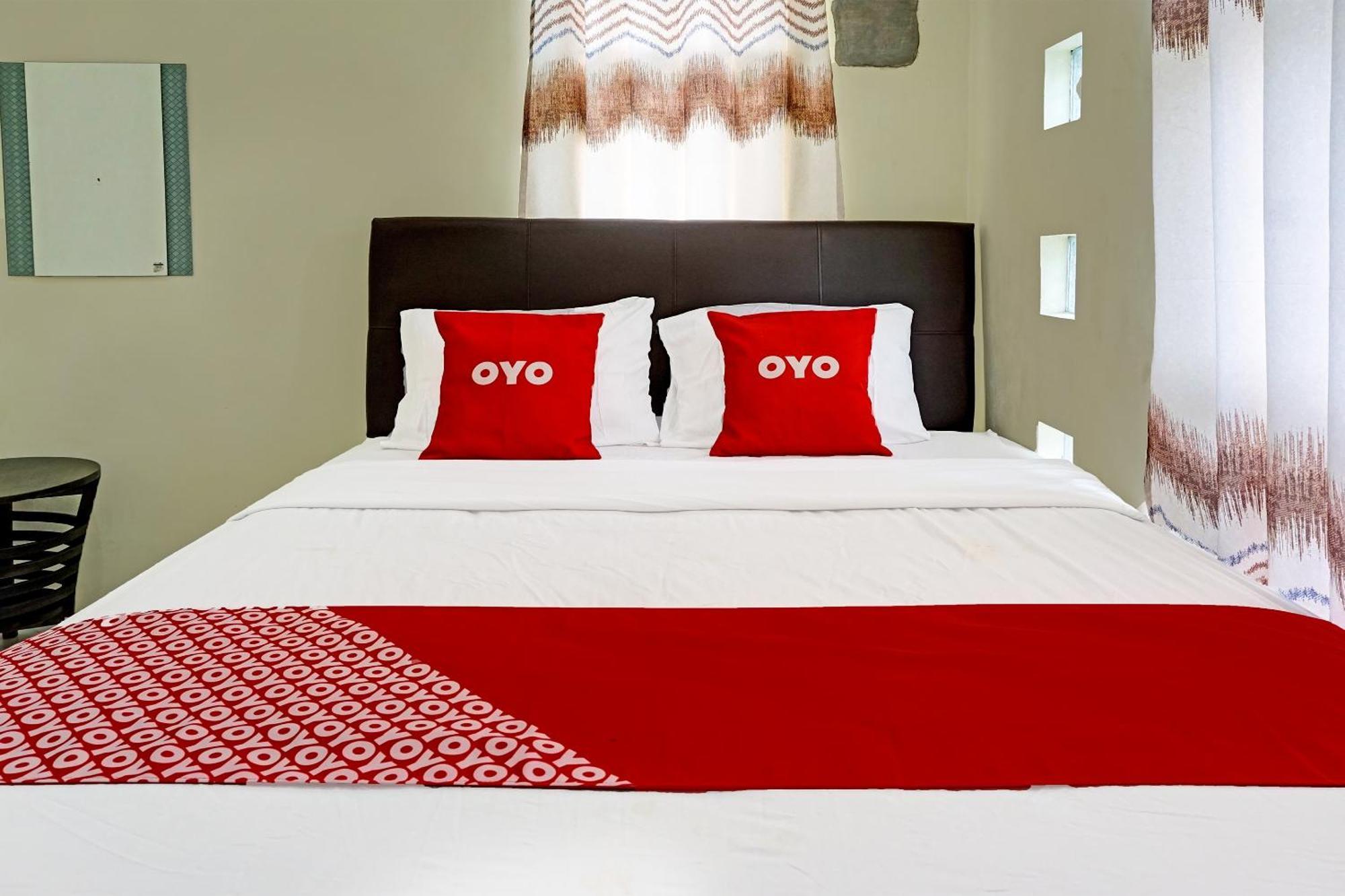 Oyo 91707 Jannah Homestay Syariah Dau Kültér fotó